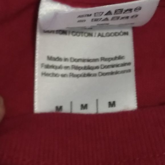 Carrie Underwood Official Fan Club Red T-Shirt Adult Medium Country Music - Picture 5 of 6